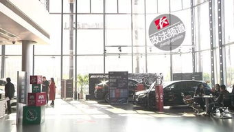 男子花31萬(wàn)買車開不走銷售 必須購(gòu)買萬(wàn)元內(nèi)飾